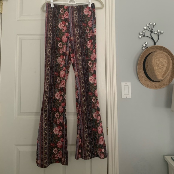 Printed Flair Pant - Picture 1 of 3